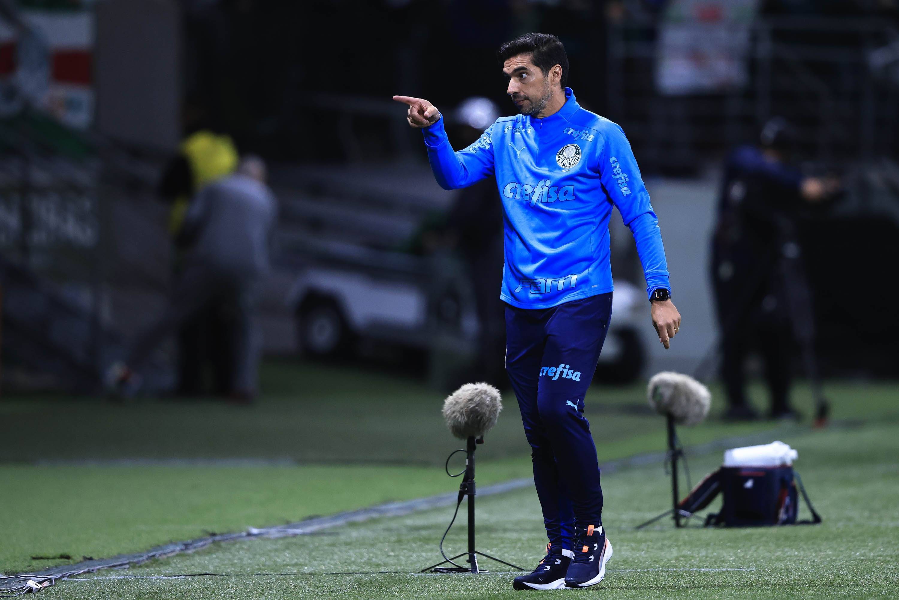 米兰体育官网app-包含帕尔梅拉斯核心球员体能恢复，备战鹿岛鹿角的词条