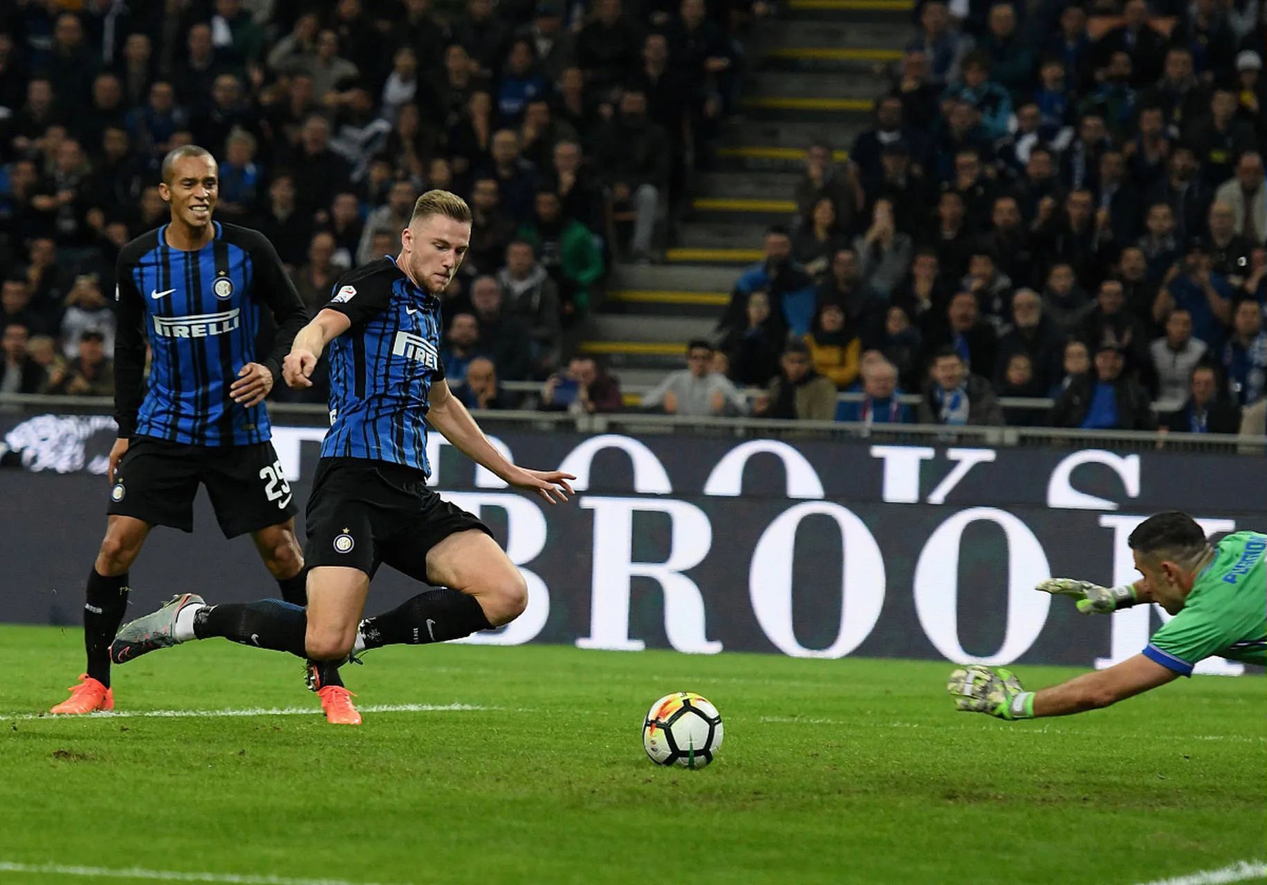 关于恩菲尔德伤病名单更新，关键球员状态备受关注的信息