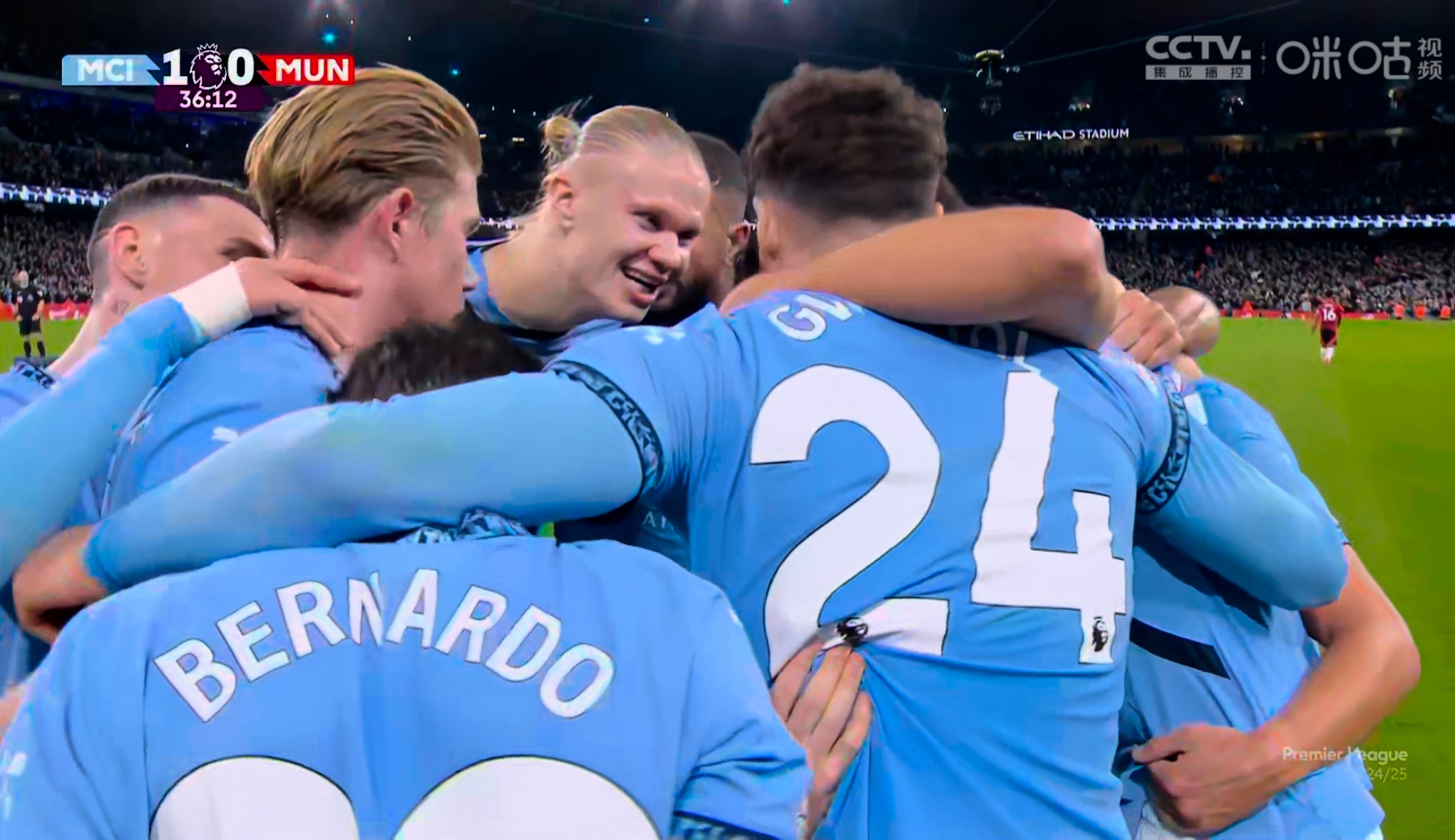 米兰体育登录-曼城主场一边倒，轻松击败对手