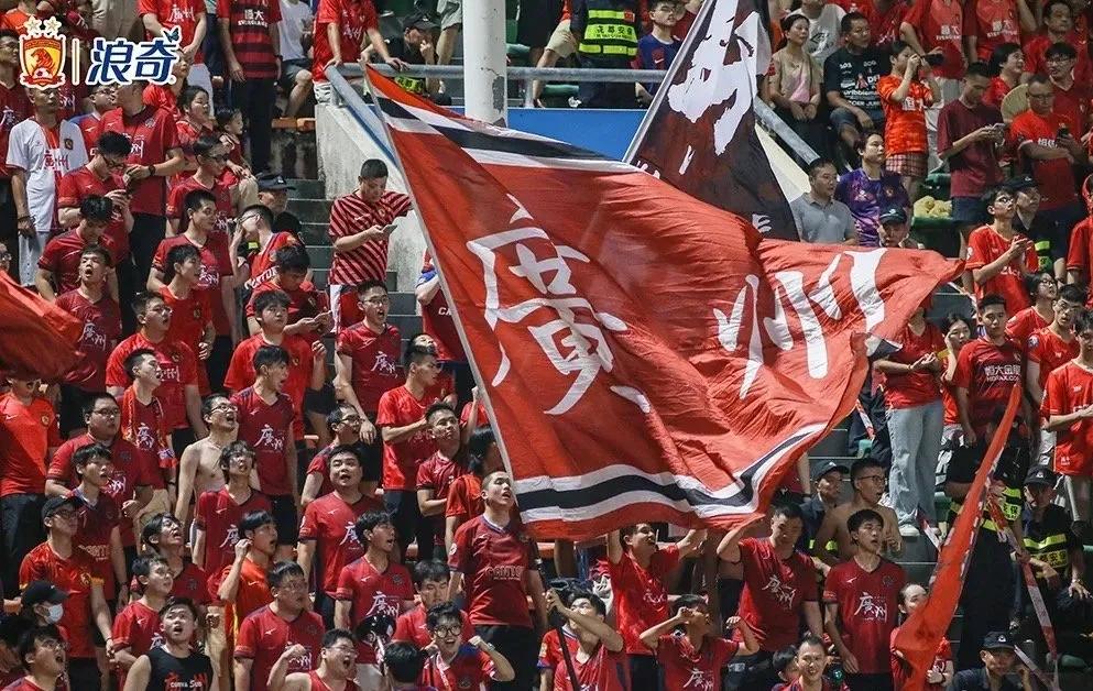 广州队成为本场最大亮点，中超瞬间破防，逆转的简单介绍
