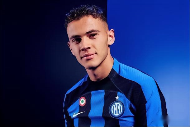 关于阿尔巴尼亚球队备战备受瞩目，准备全面的信息