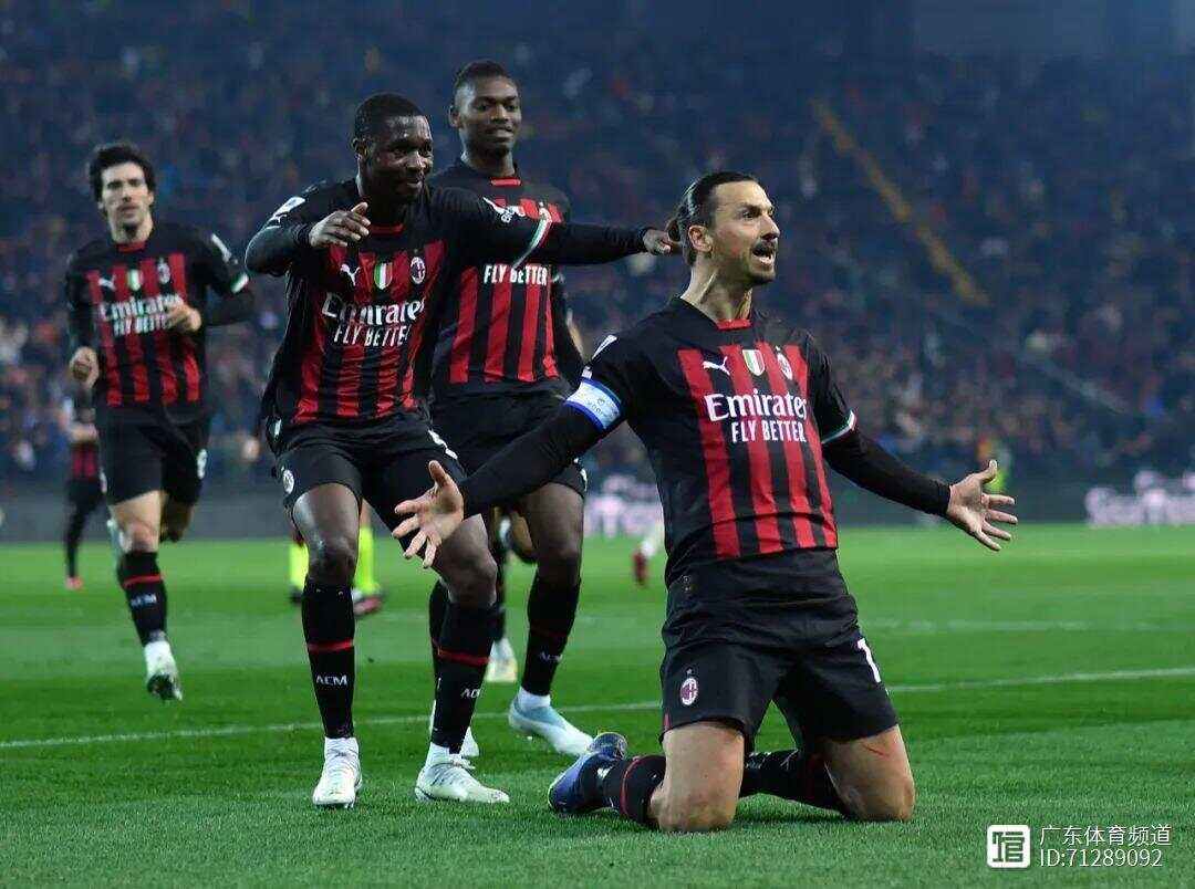 伊布尽显退役风采，引发球迷热议