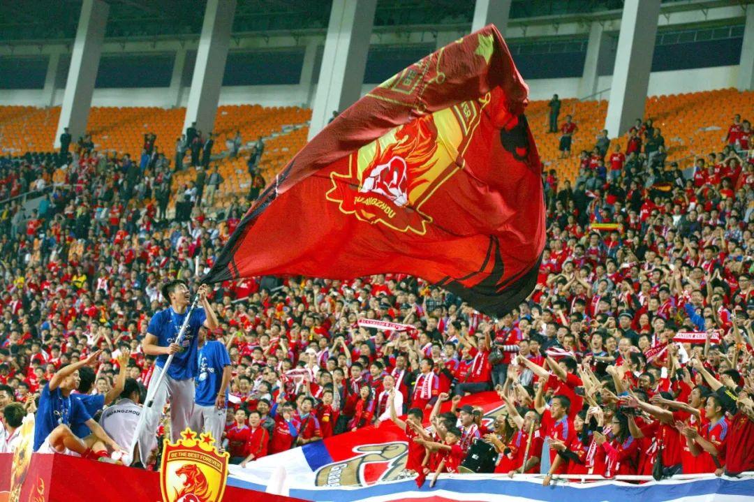 米兰体育网页版入口-广州队成为本场最大亮点，亚冠瞬间破防，弹幕刷屏的简单介绍