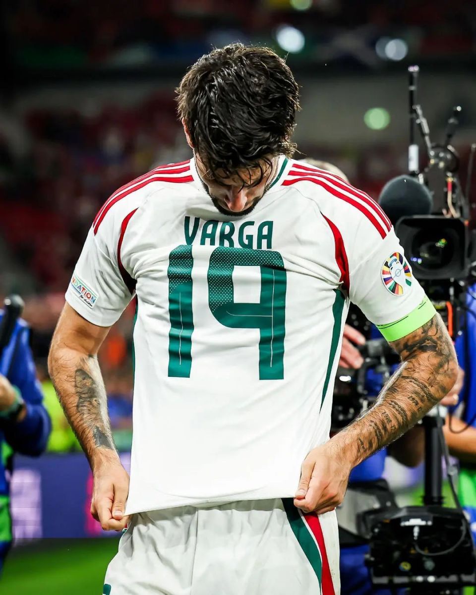 匈牙利队连续三场胜利，实力迈入欧锦赛资格赛