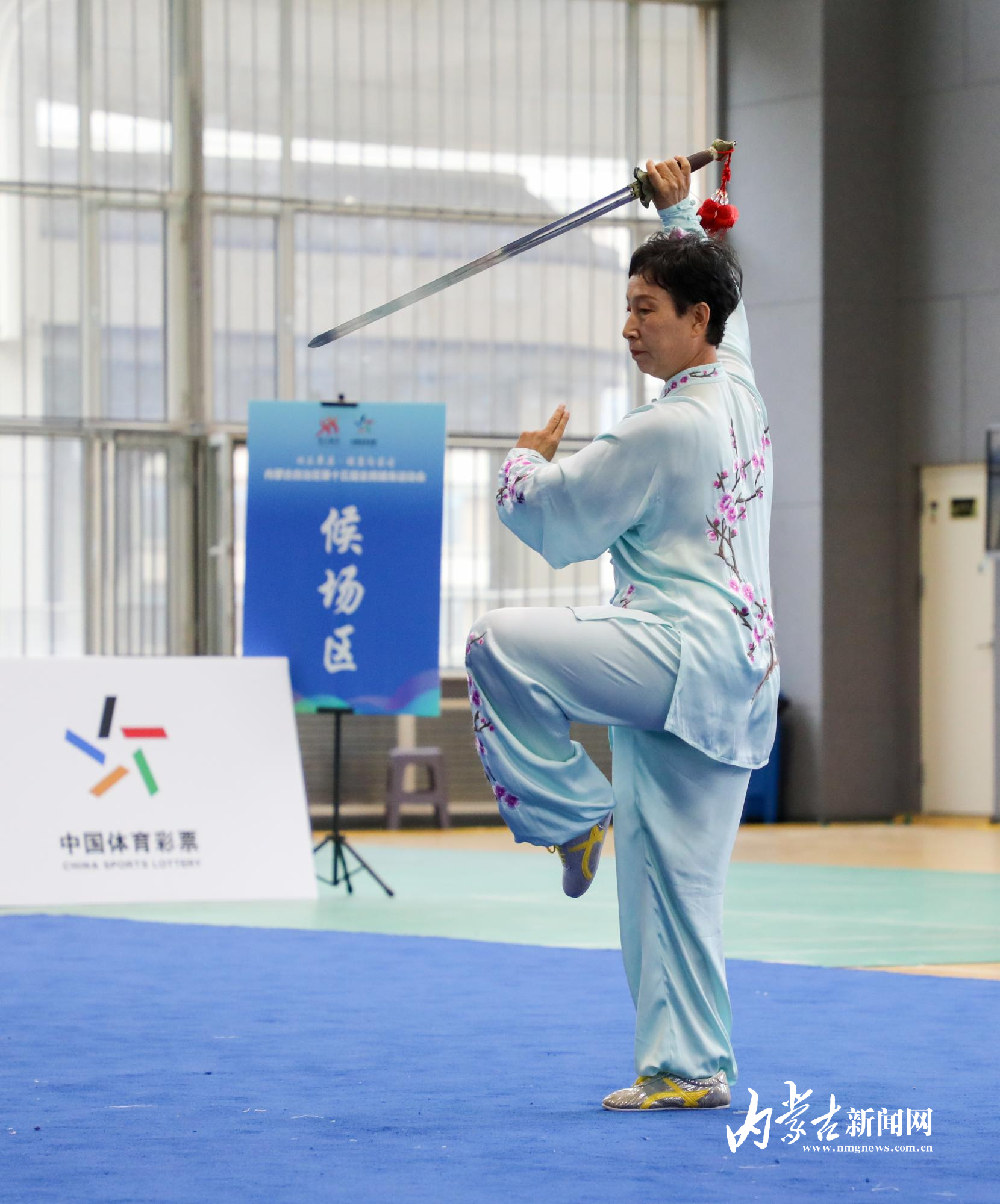 米兰体育课程-武术比赛中中国选手威风凛凛